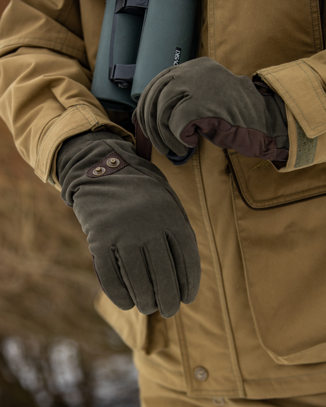 Edmonton Gloves - Green/brown